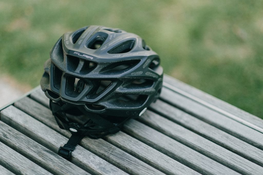 tips-on-cleaning-bike-helmet